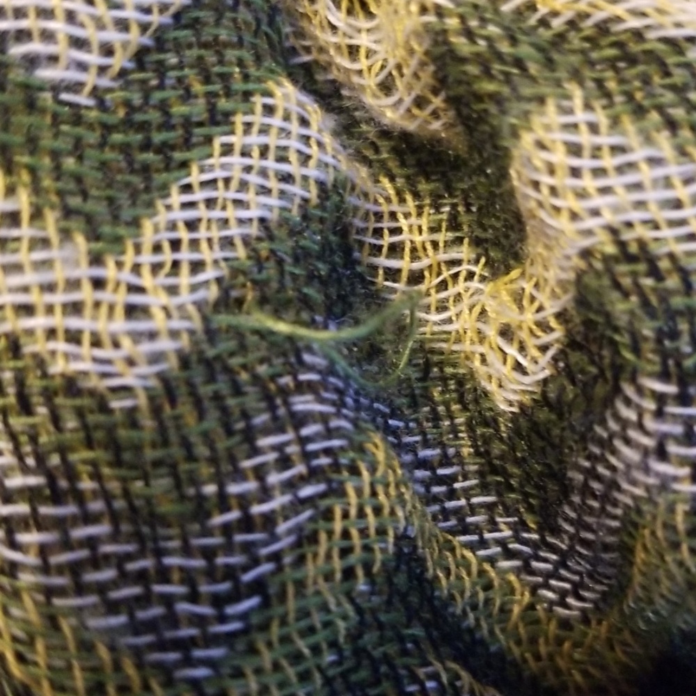 Beautiful scarf - Picture 5 of 5